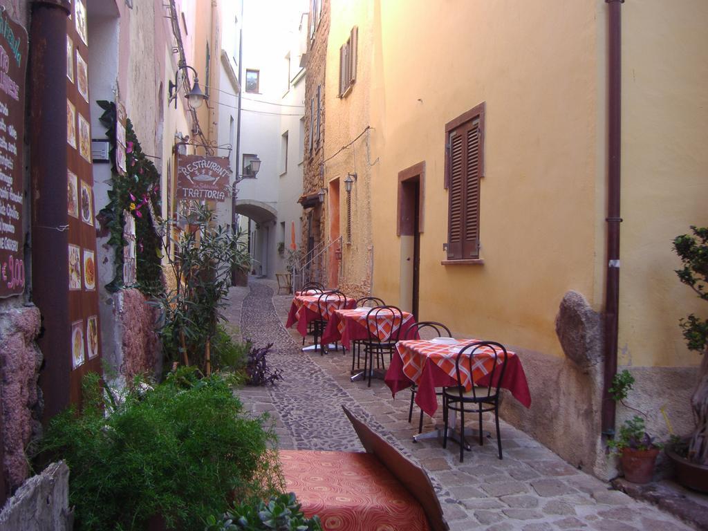 La Rosa Del Mare Apartment Castelsardo Bagian luar foto